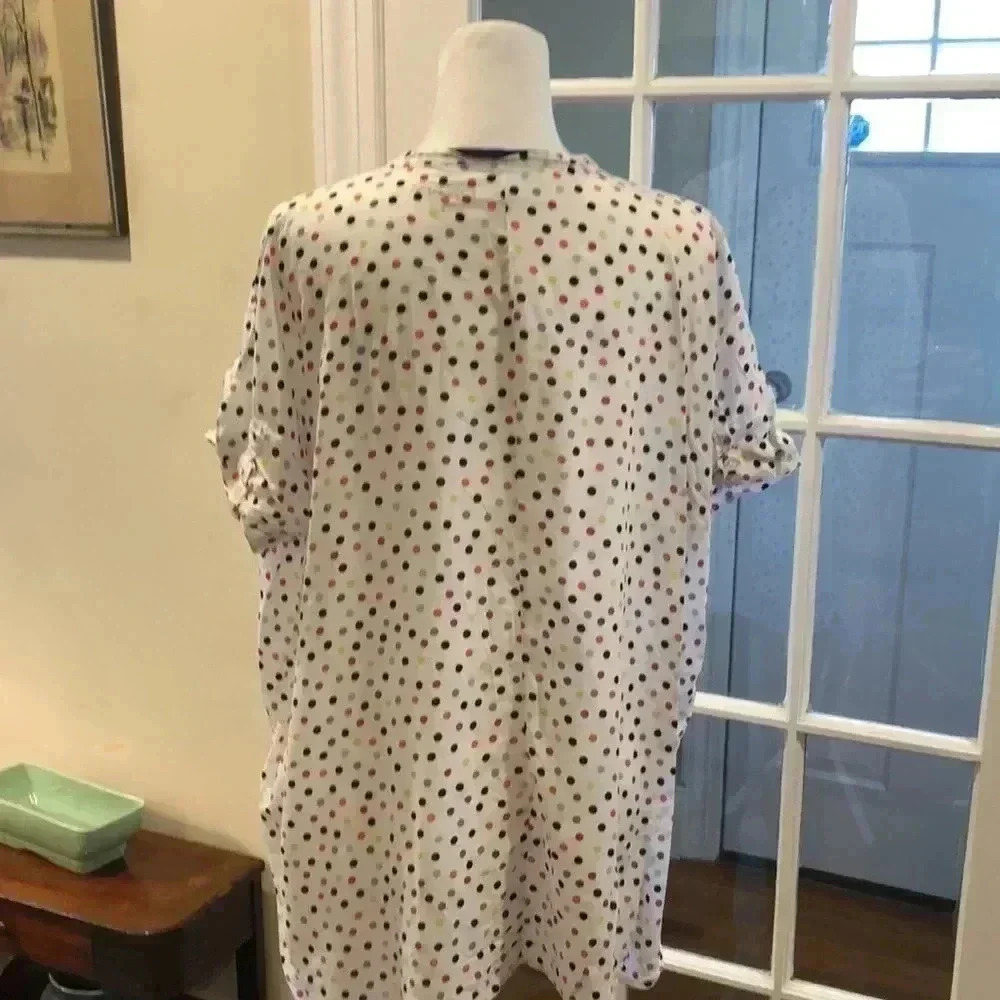 DKNY button down shirt sleeve polka dot shirt. - Picture 5 of 7